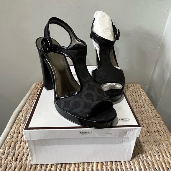 NEW Coach "Lydia" Signature "C" Logo Jacquard T Strap Heels size 11 M Black - Picture 7 of 8